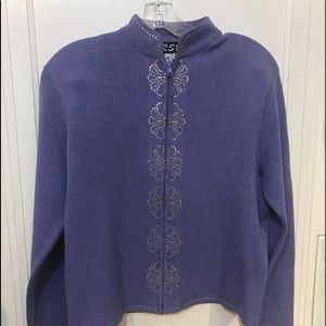 Light purple zip front top